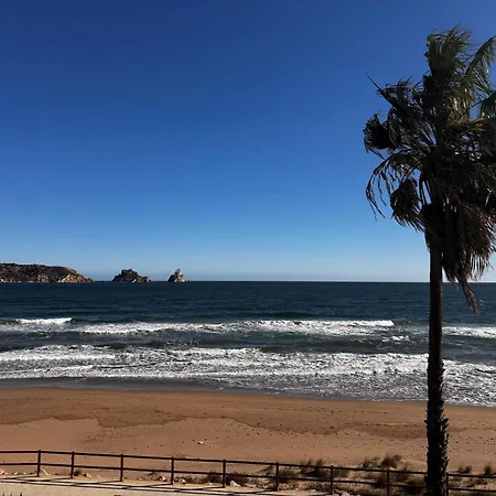 En La Playa, Se Admiten Mascotas, - Es-323-10 Apartamento
